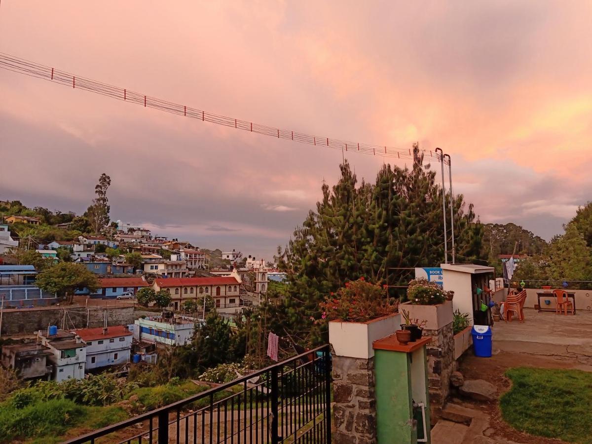 Tree Top Villa Kodaikanal Homestay Exterior foto